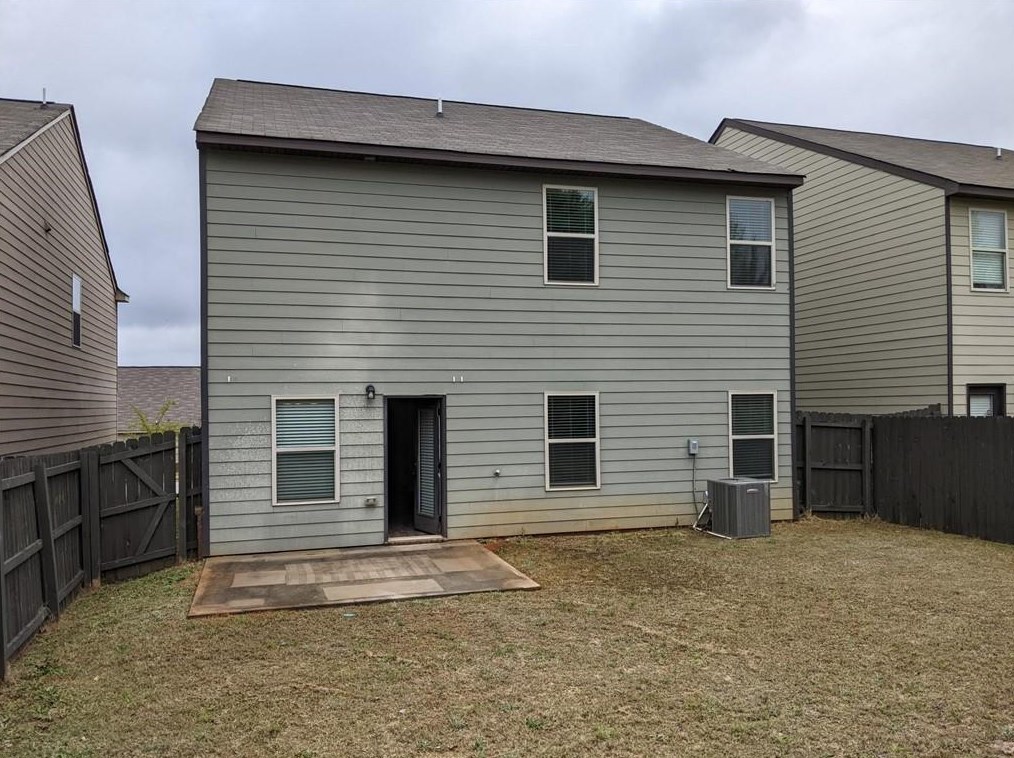 233 Magnaview Dr, McDonough, GA 30253