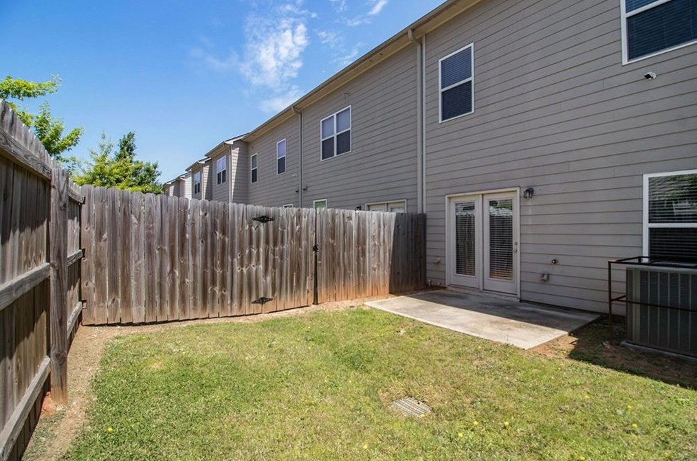 5007 Longview Walk, Decatur GA  30035-4190 exterior