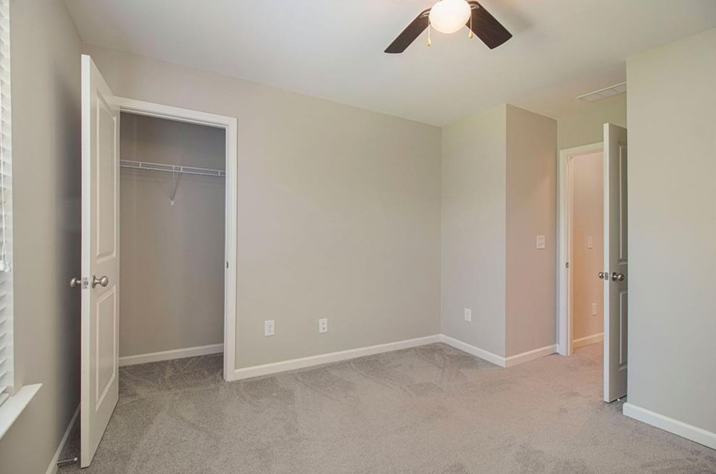 5007 Longview Walk, Decatur GA  30035-4190 exterior