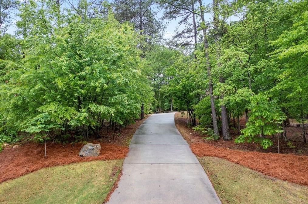 60 Mission Hills Dr, Euharlee, GA 30120-7443