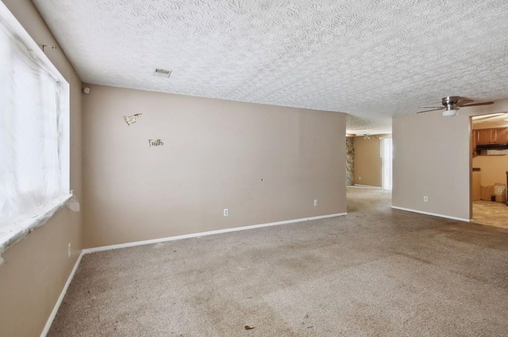 9265 Forest Knoll Dr, Jonesboro, GA 30238
