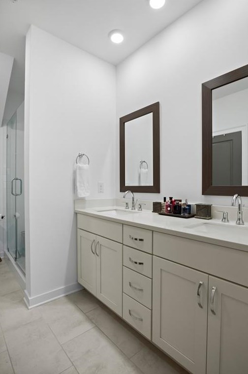 207 Devore Rd, Alpharetta GA  30009-0019 exterior