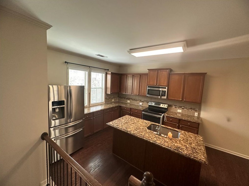 1334 Kingston Trl, Decatur GA  30033-3257 exterior