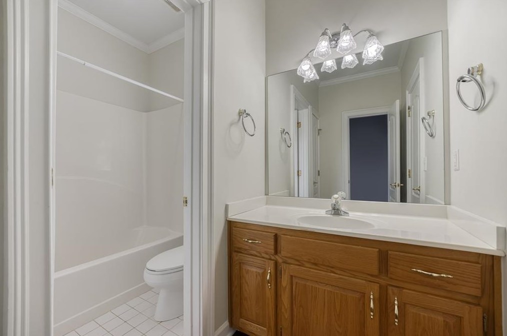 1015 Lewis Ridge Cir, Lawrenceville GA  30045-8899 exterior