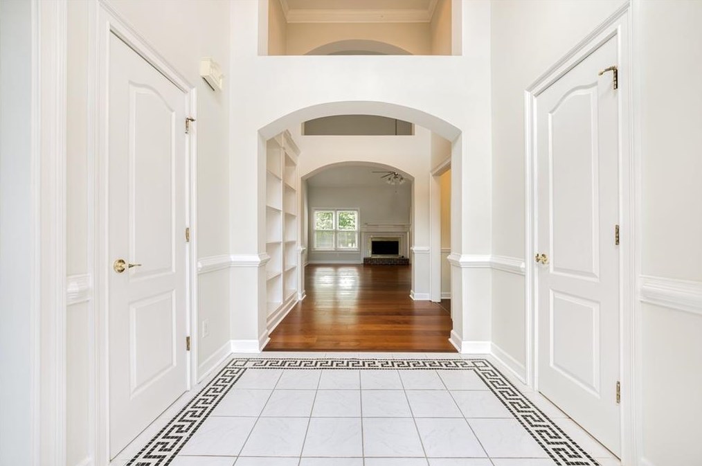 1015 Lewis Ridge Cir, Lawrenceville GA  30045-8899 exterior