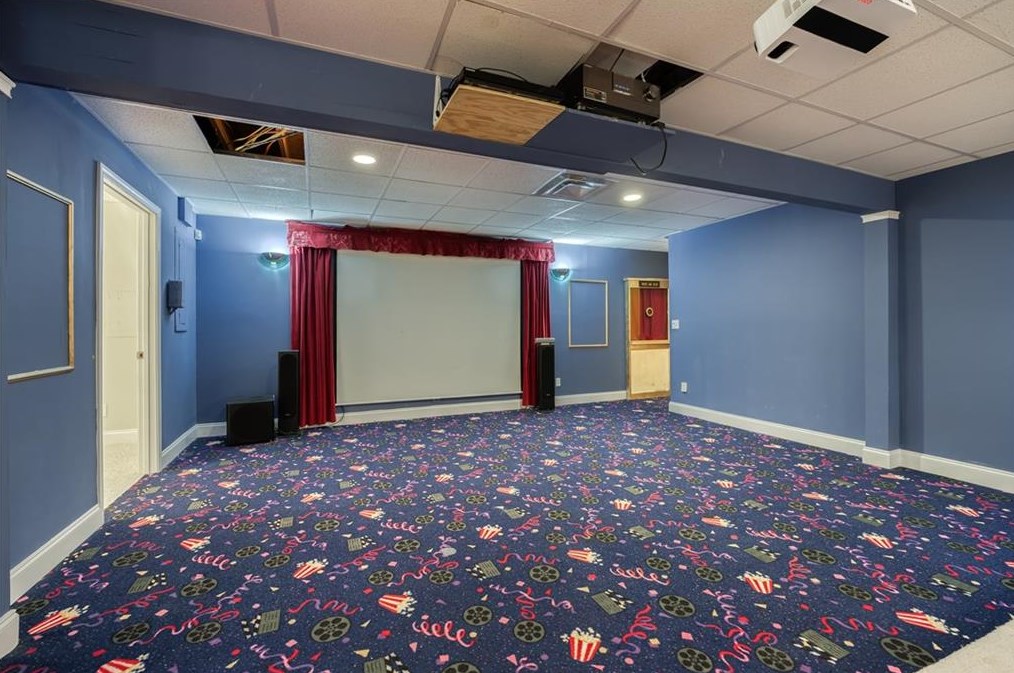 1015 Lewis Ridge Cir, Lawrenceville GA  30045-8899 exterior