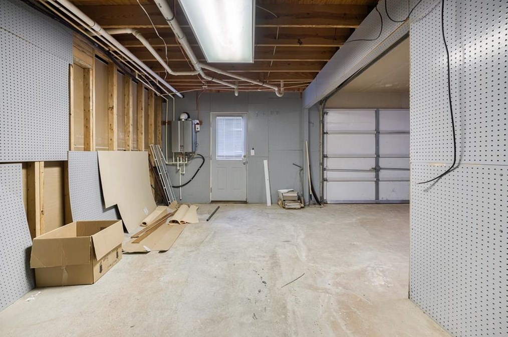 1015 Lewis Ridge Cir, Lawrenceville GA  30045-8899 exterior