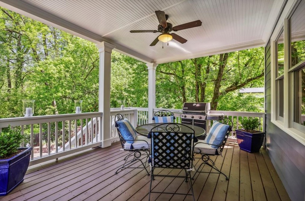 152 Park Dr, Decatur GA  30030-4481 exterior