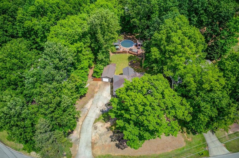 1930 Mcconnell Rd, Grayson, GA 30017-1340