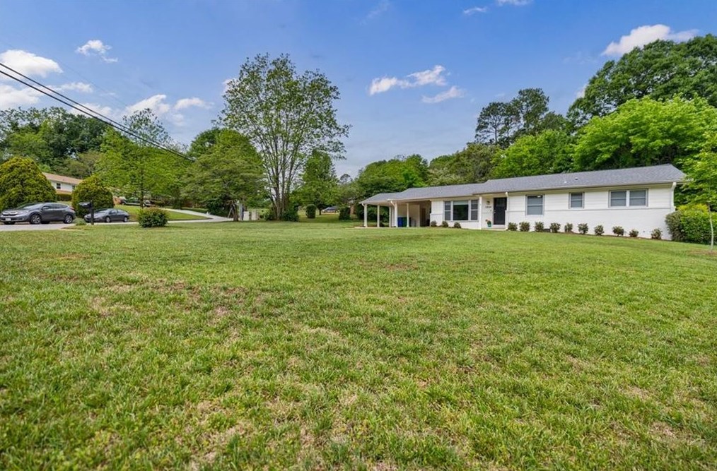 2844 Toney Dr, Decatur GA  30032-5747 exterior