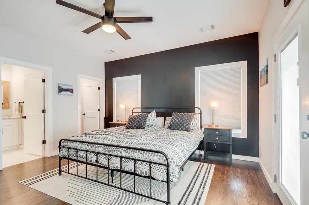 979 Oakview Dr, Smyrna GA  30080-4253 exterior