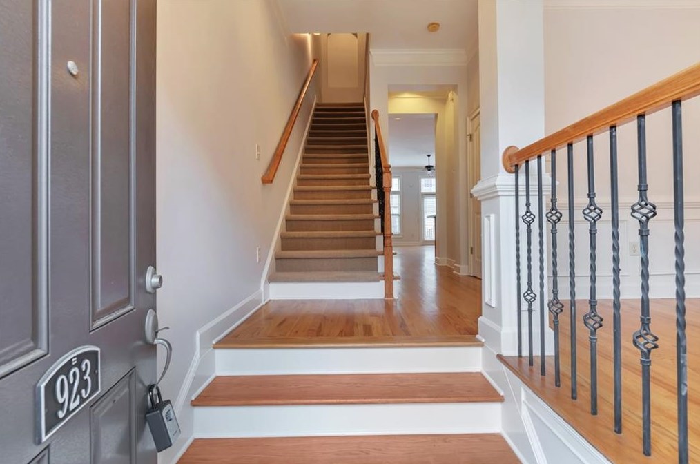 923 Telfair Close, Atlanta, GA 30350-4913