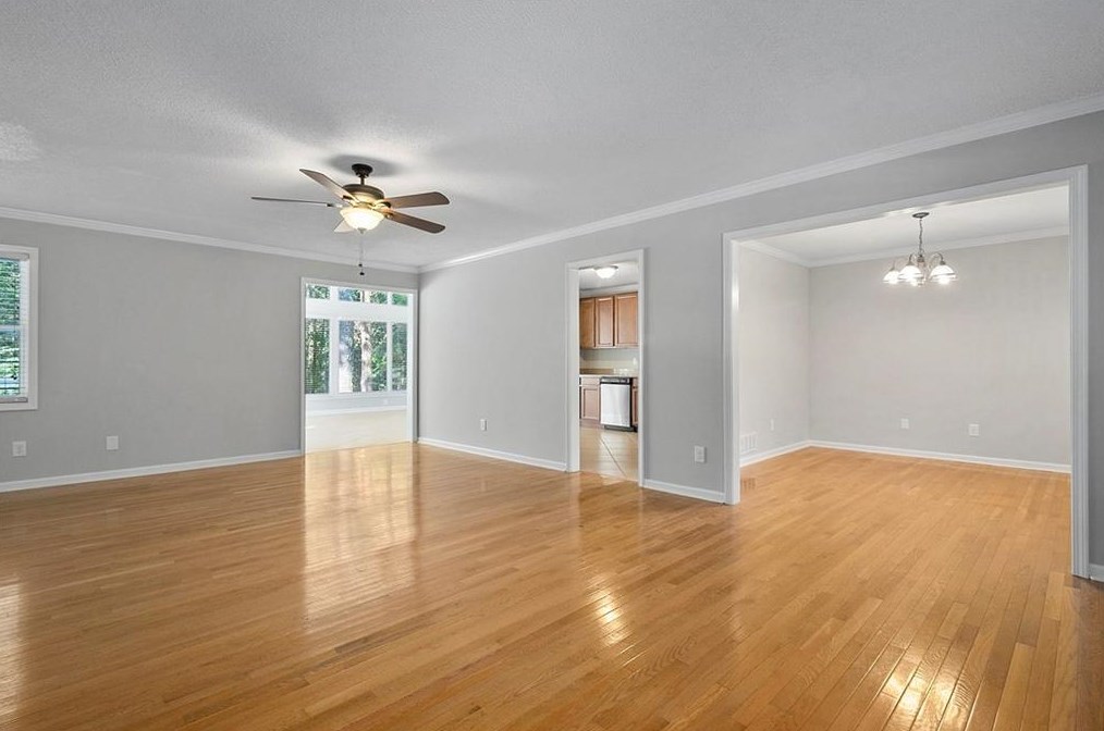 140 Crestwood Ct, Alpharetta, GA 30009-3715