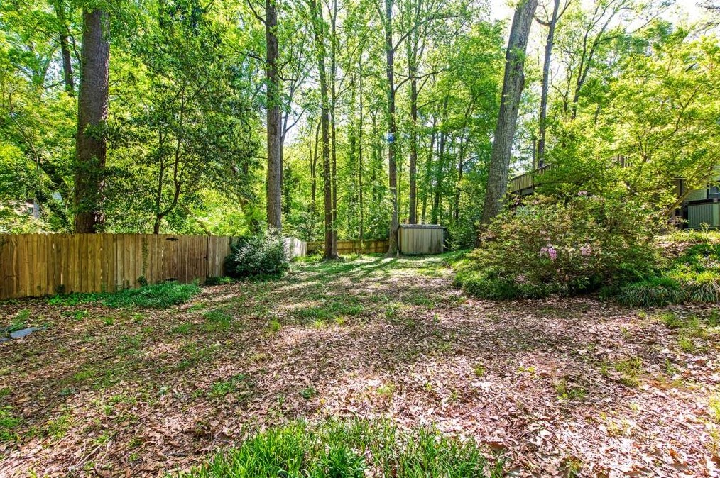 3022 Silvapine Trl, Atlanta GA  30345-3736 exterior