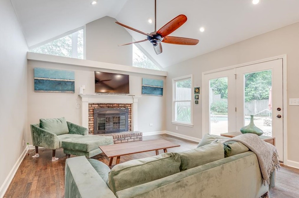 631 Wendan Dr, Decatur GA  30033-5550 exterior