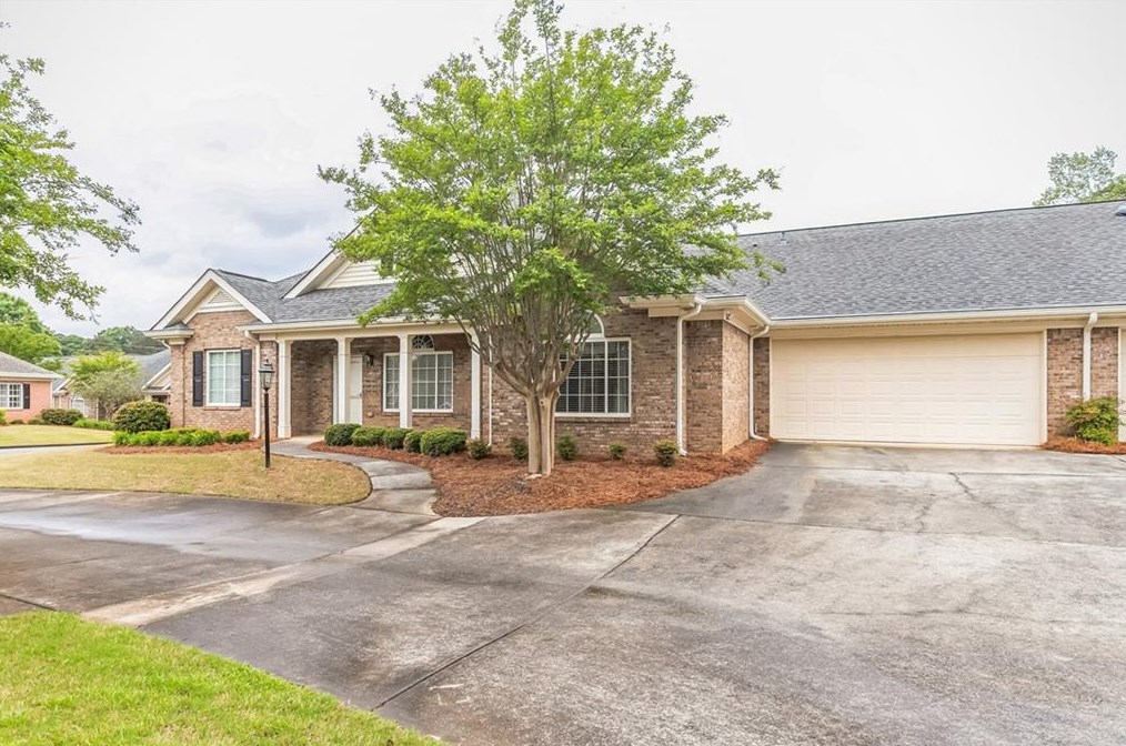 4744 Rose Arbor Dr, Acworth, GA