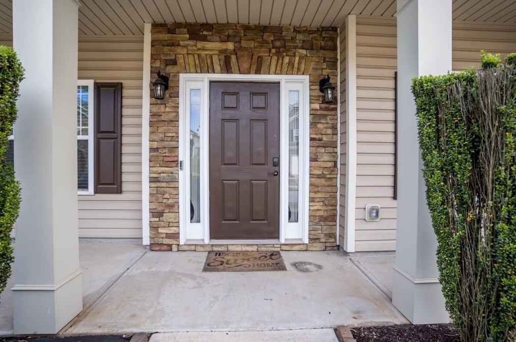27 Calm Waters Ave, Hiram, GA 30141
