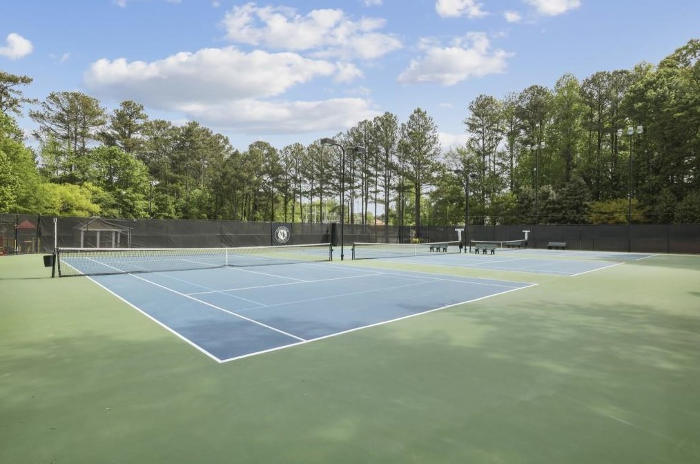 5325 Cottage Farm Rd, Alpharetta GA  30022-7991 exterior
