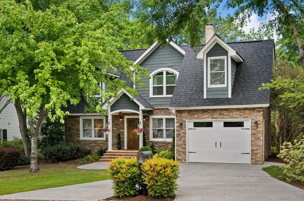 1160 Thornwell Dr, Atlanta, GA 30319-3326