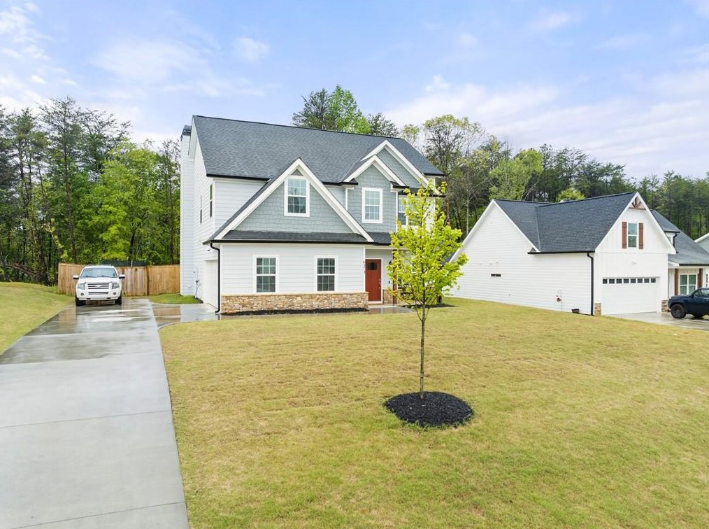 6373 Woodland Station Dr, Lula, GA 30554