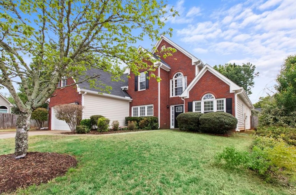 207 Dumbarton Ct, Lawrenceville, GA 30043-4392