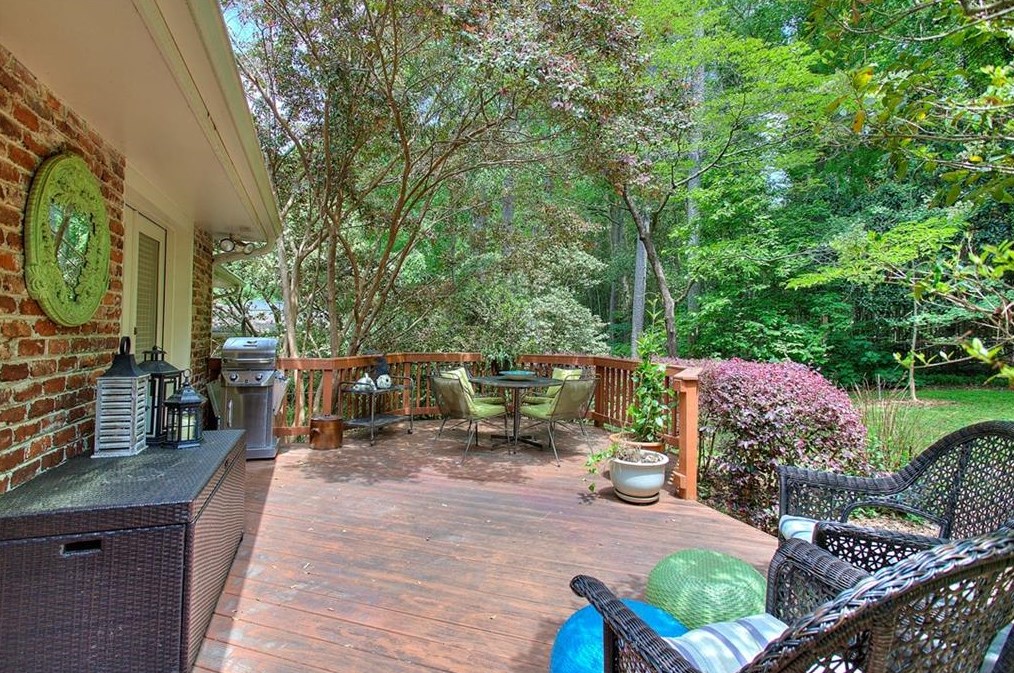 2931 Mount Olive Dr, Decatur GA  30033-3013 exterior