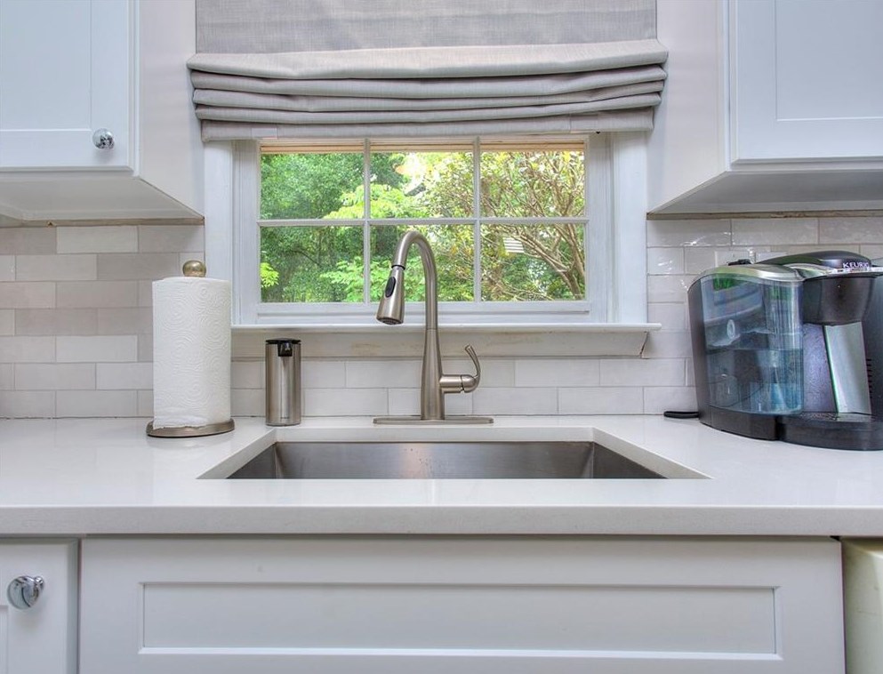 2931 Mount Olive Dr, Decatur GA  30033-3013 exterior