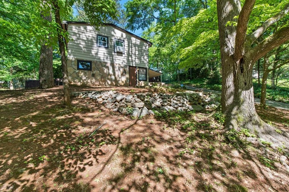 1256 Sparrow Ln, Decatur GA  30033-3926 exterior