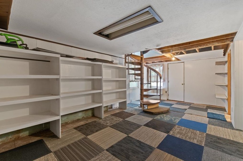 1256 Sparrow Ln, Decatur GA  30033-3926 exterior