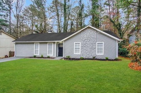 4751 White Oak Path, Stone Mountain, GA 30088