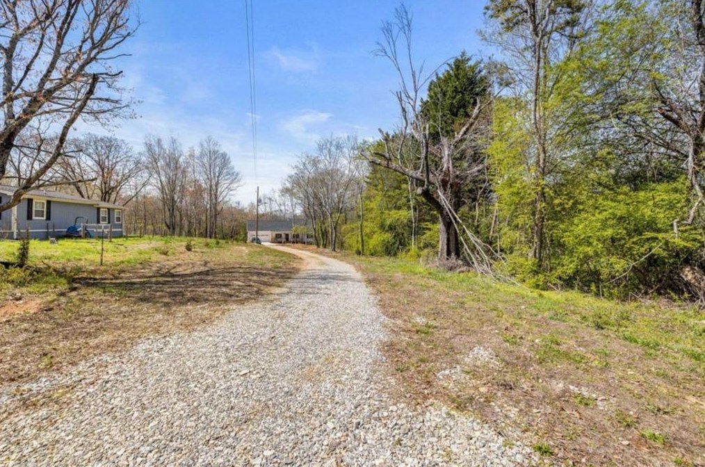 3912 Petes Dr, Gainesville GA  30506-5352 exterior