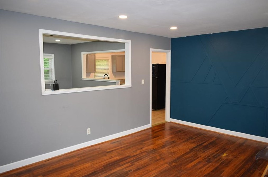 4168 Canby Ln, Decatur, GA 30035-2403