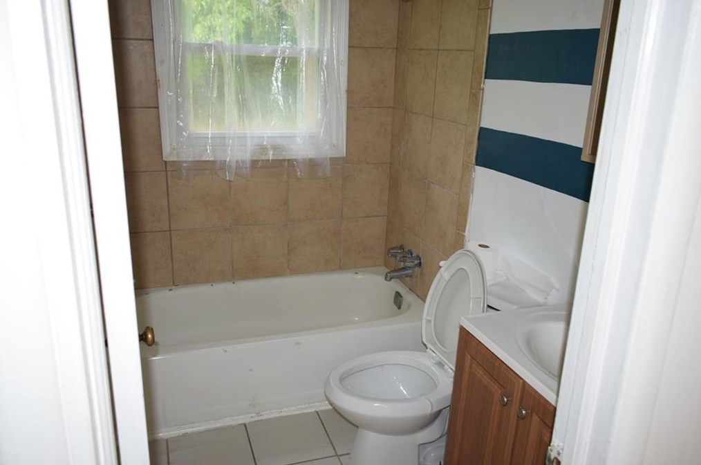 4168 Canby Ln, Decatur GA  30035-2403 exterior