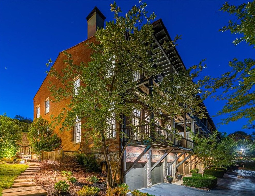 205 Founders Mill Ct, Roswell, GA 30075-4989