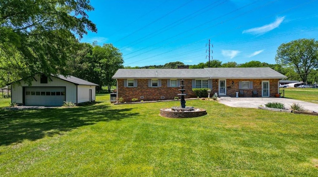 1094 Burnt Hickory Road Sw, Euharlee, GA 30120