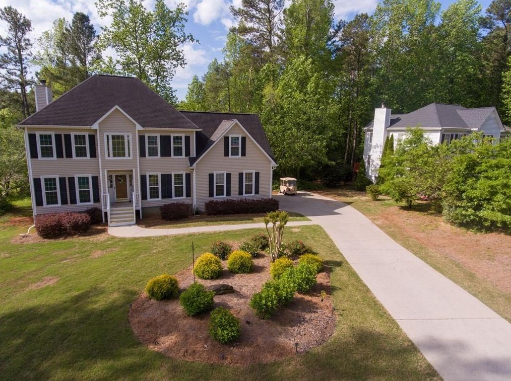 128 Lakeview Ln, Hiram, GA 30141