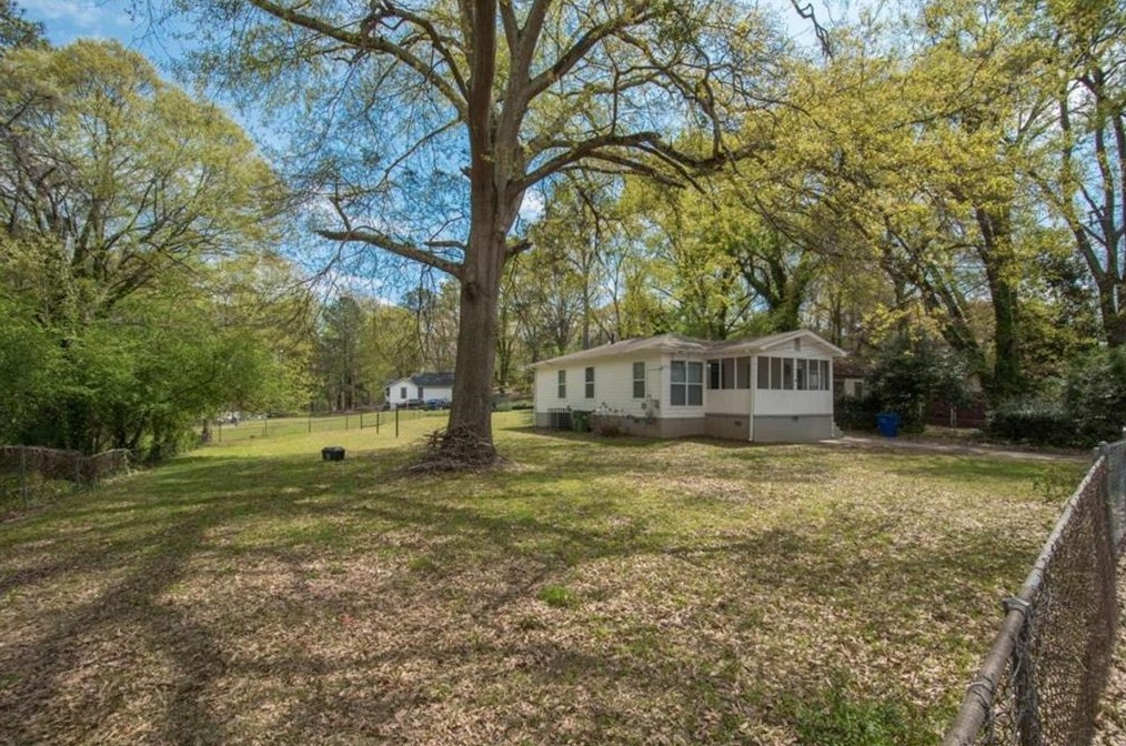 144 Brownlee Rd Sw, Atlanta, GA 30331