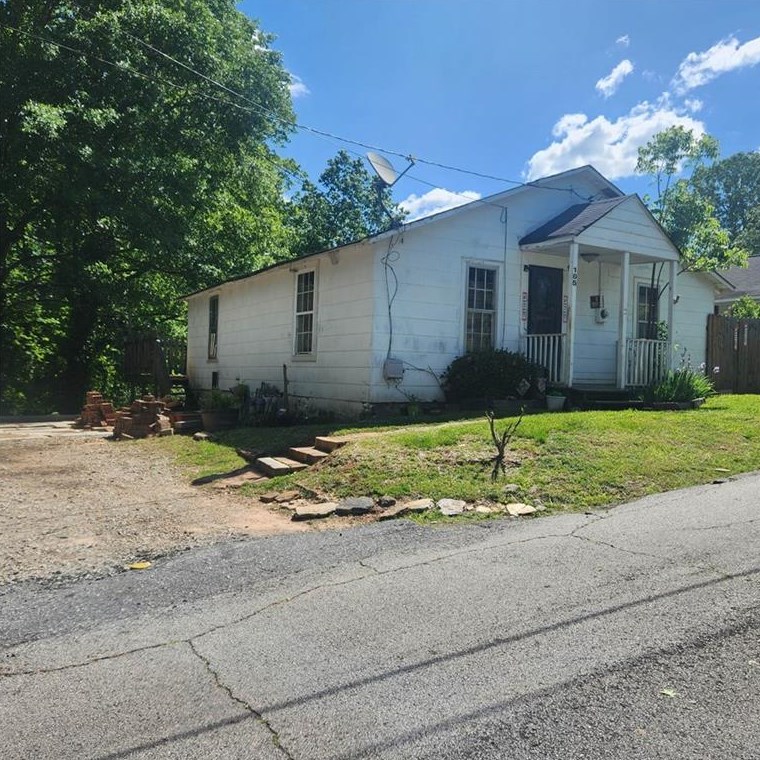 185 Old Swimming Pool Rd, Buford, GA 30518