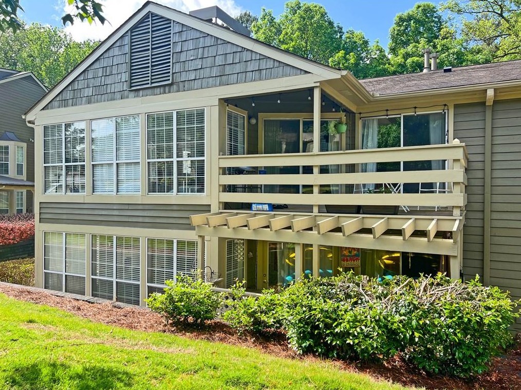 2002 Riverview Dr Se, Marietta, GA 30067