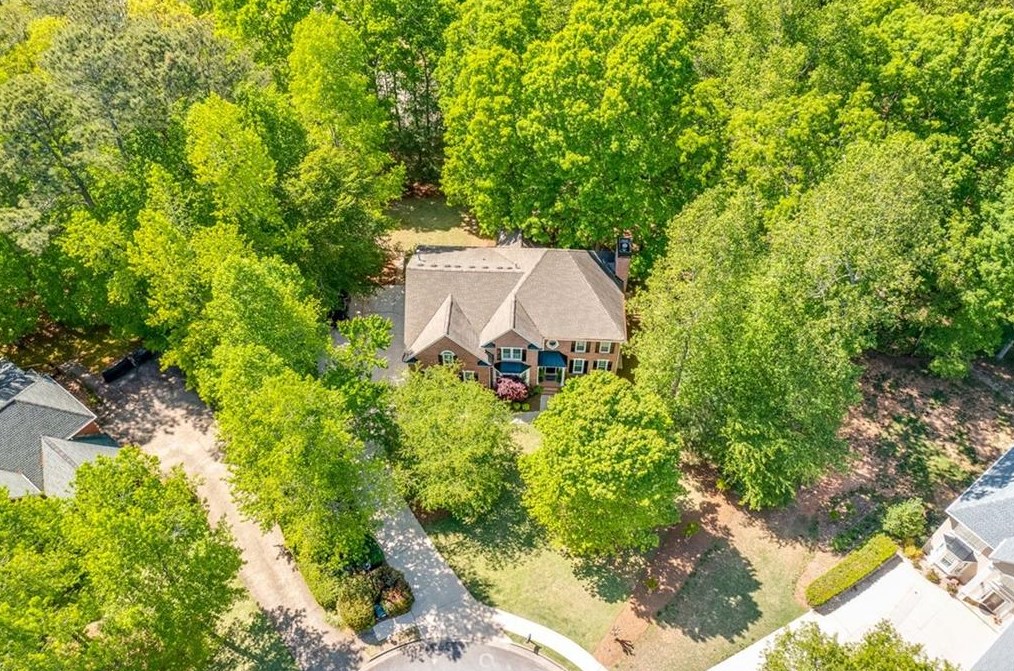 560 Pennroyal Ln, Alpharetta, GA 30004-4345