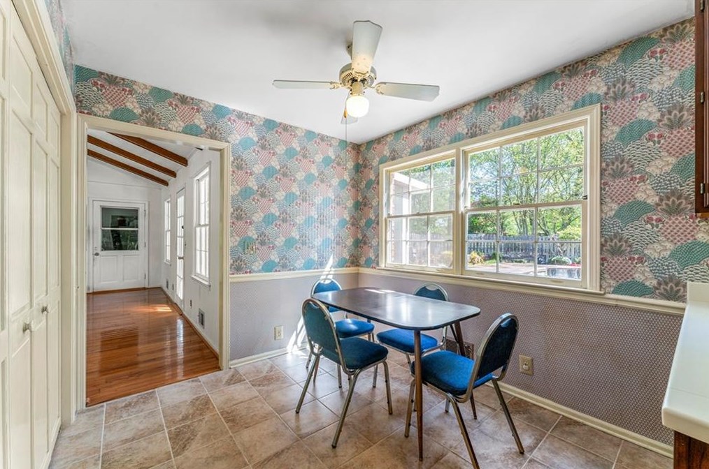 4887 Windwood Dr, Atlanta GA  30360-1657 exterior