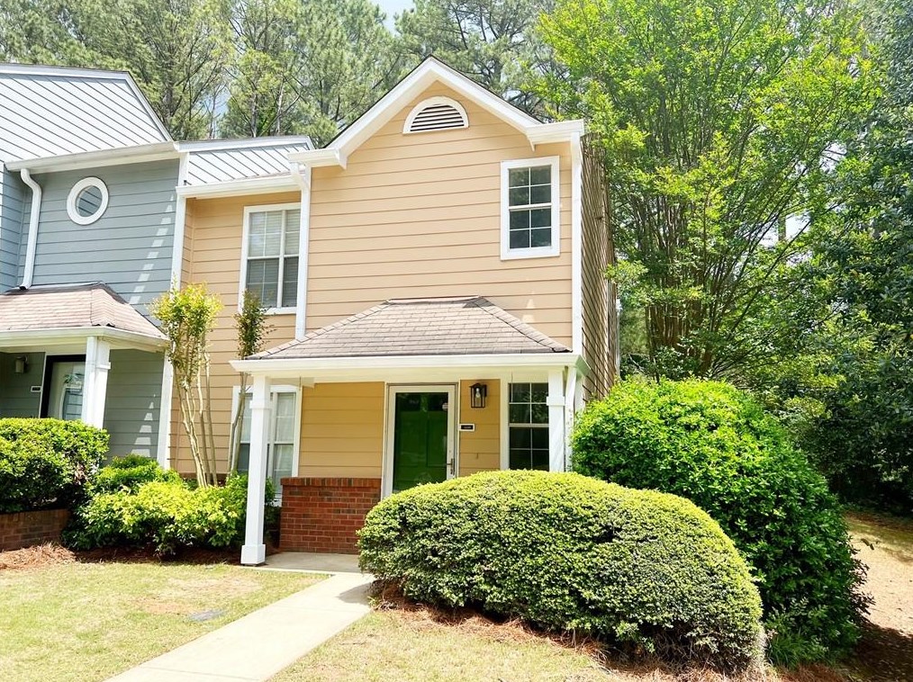 1219 Overton Dr, Lawrenceville, GA 30044-2558