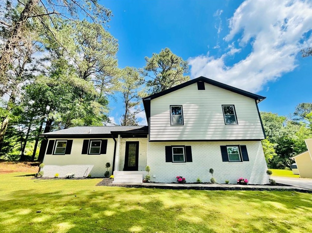 5075 Hubert Dr, Powder Springs, GA 30127-3430