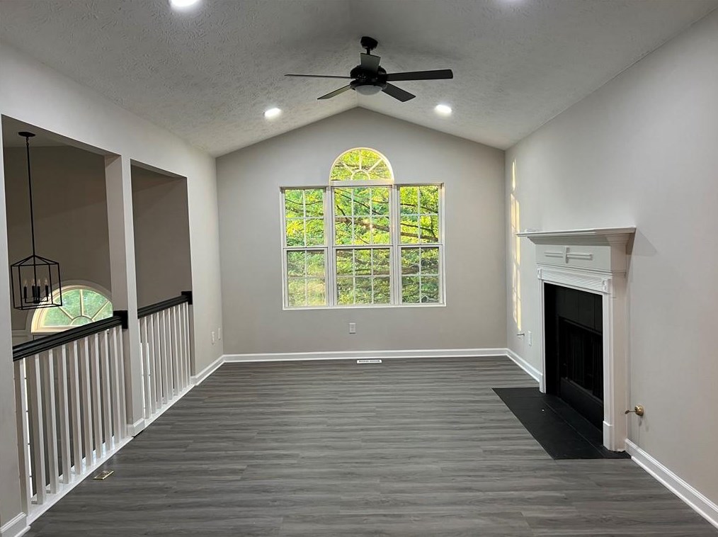 2333 Sandspring Dr, Atlanta, GA 30331-8716