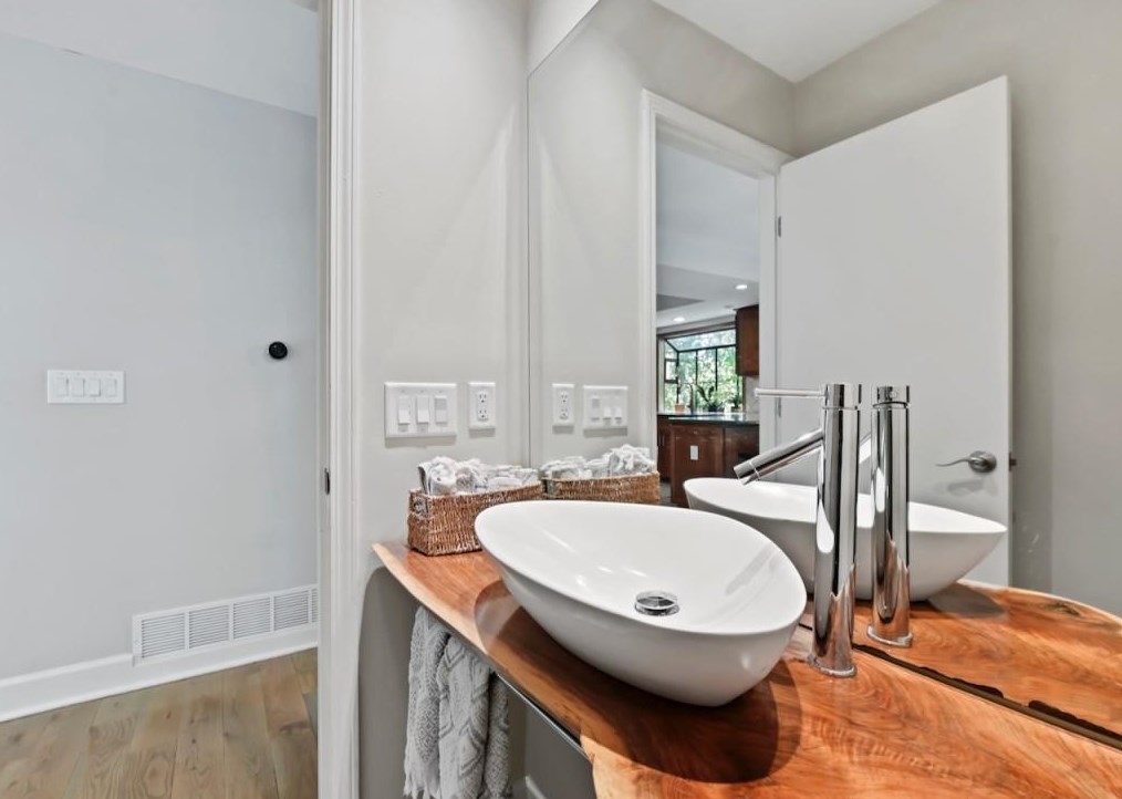 5140 Forest Run Trce, Alpharetta GA  30022-4502 exterior