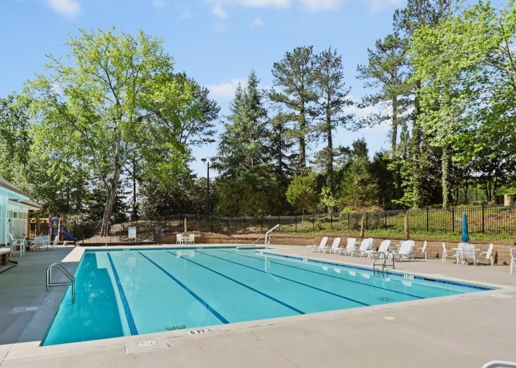 5140 Forest Run Trce, Alpharetta GA  30022-4502 exterior