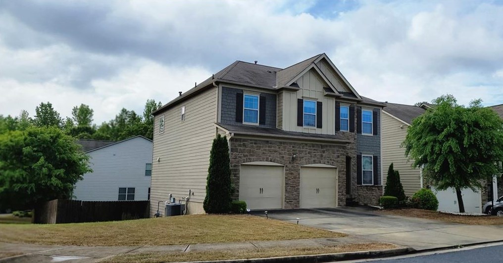 826 Harrison Dr, Acworth, GA 30102