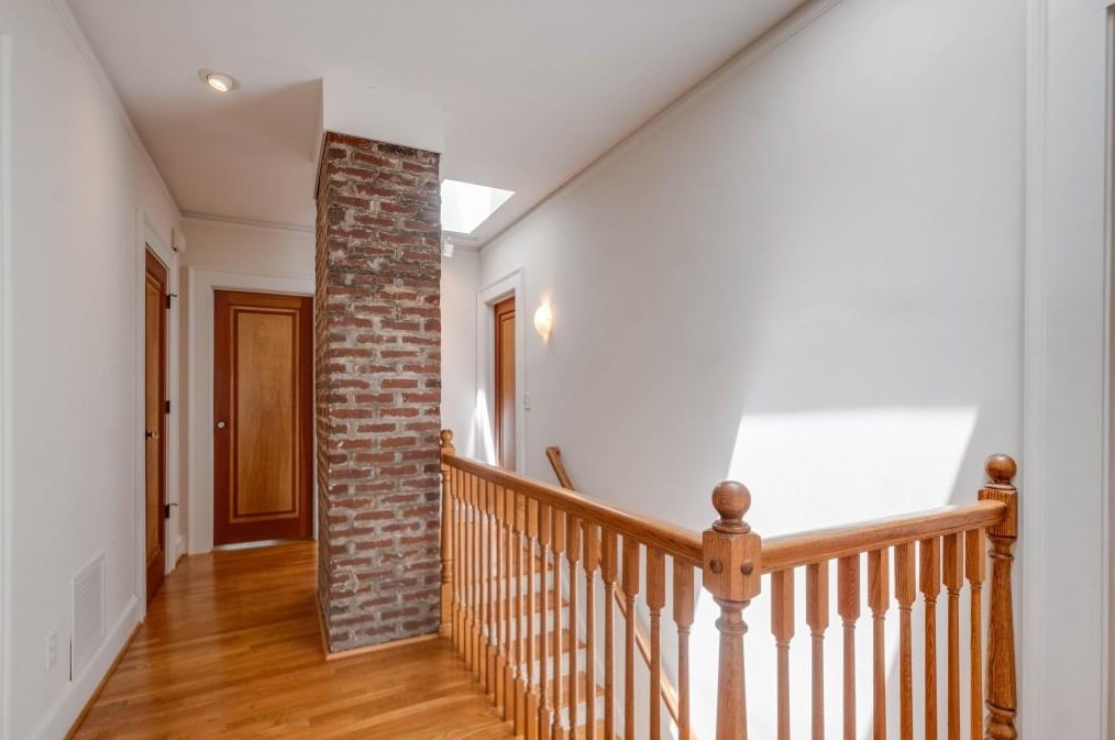 1148 Reeder Cir, Atlanta GA  30306-3311 exterior