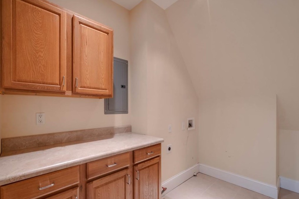 1148 Reeder Cir, Atlanta GA  30306-3311 exterior