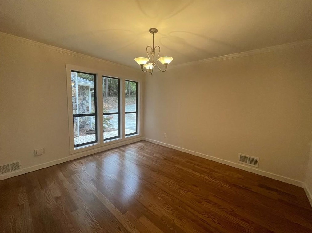 645 Mount Victoria Pl, Alpharetta GA  30022-5262 exterior